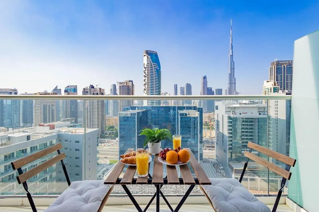 Trustay Vacation Home Rentals - Business Bay Dubai Apartment