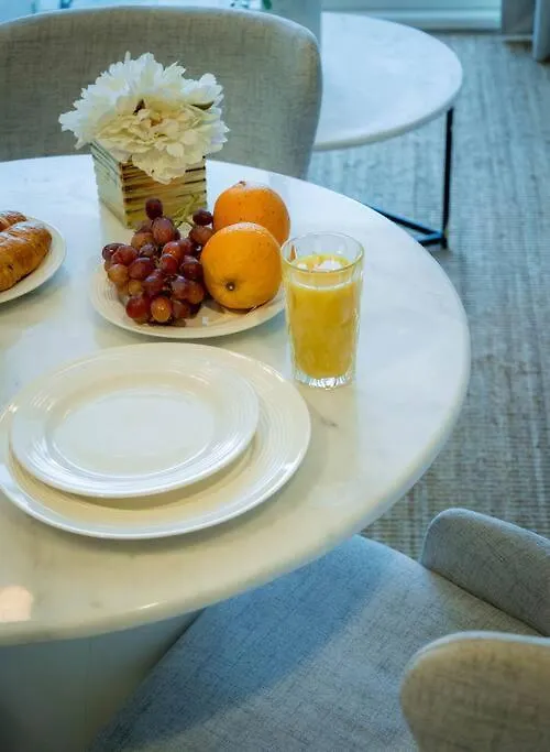 Trustay Vacation Home Rentals - Business Bay Dubai Apartment